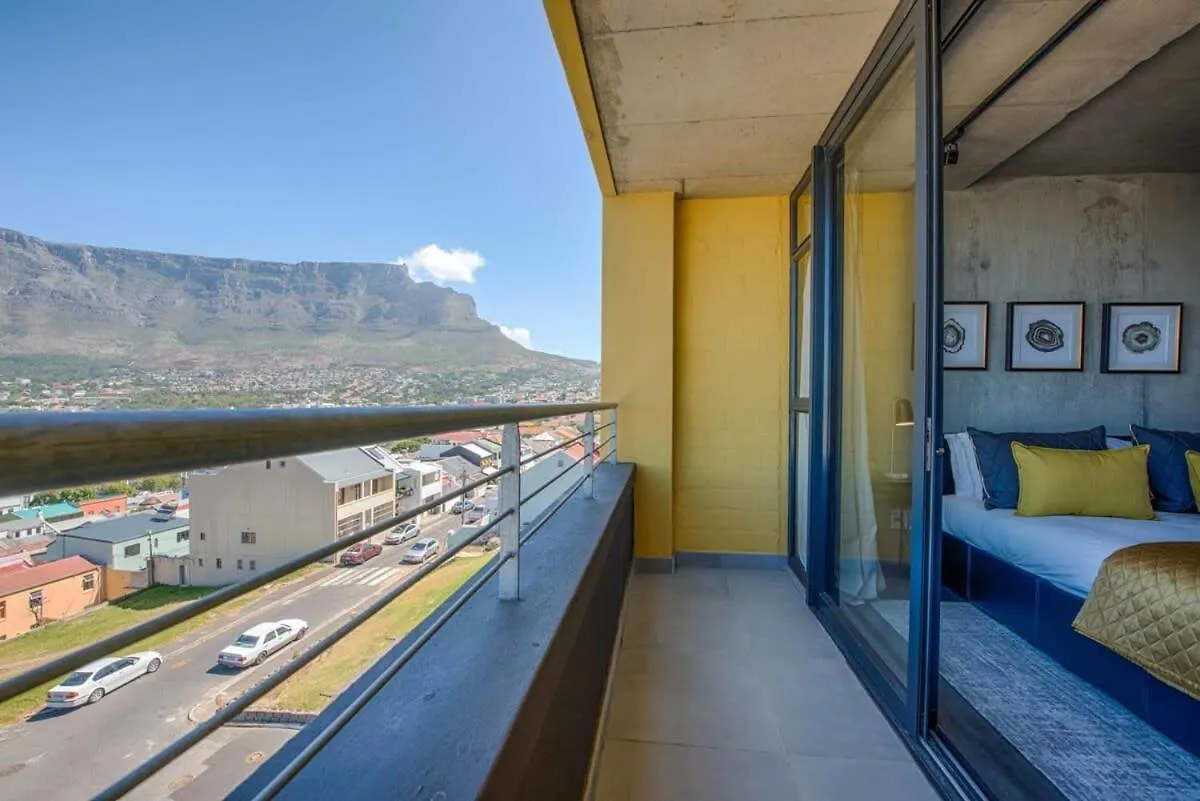 Spectacular Modern Apartment In Vibrant Bokaap Cape Town