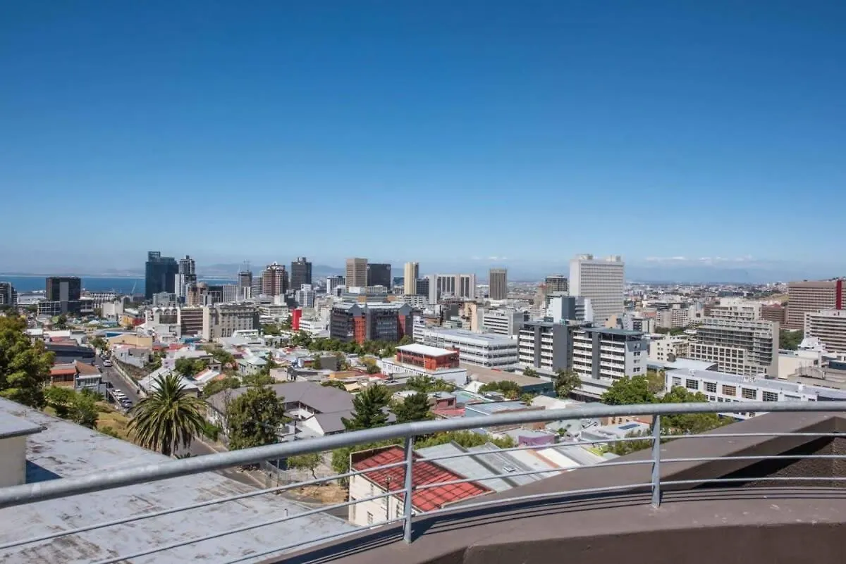 Spectacular Modern Apartment In Vibrant Bokaap Cape Town 0*,