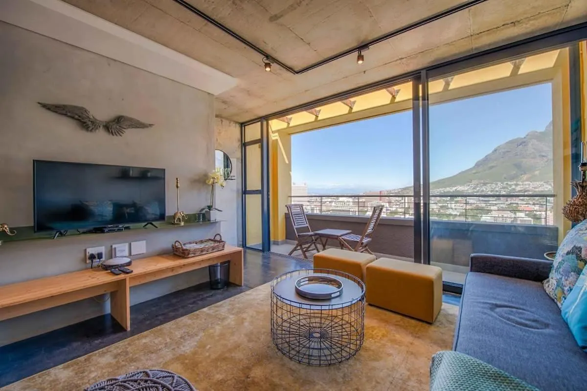 Spectacular Modern Apartment In Vibrant Bokaap Cape Town
